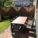 Lantgård Fruehstueckspension Klockhof *